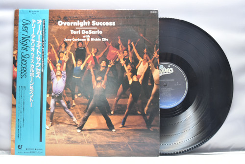 Teri Desario [테리 데사리오]- Overnight Success ㅡ 중고 수입 오리지널 아날로그 LP