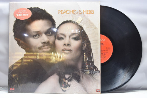 Peaches &amp; Herb [피치스 &amp; 허브] - Sayin&#039; Something! ㅡ 중고 수입 오리지널 아날로그 LP
