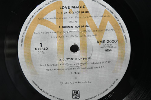 L.T.D [엘티디] - Love Magic ㅡ 중고 수입 오리지널 아날로그 LP