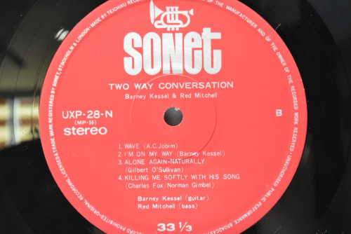 Barney Kessel &amp; Red Mitchell [바니 케셀, 레드 미첼] ‎- Two Way Conversation - 중고 수입 오리지널 아날로그 LP
