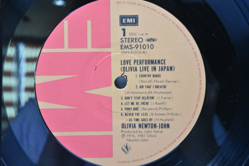 Olivia Newton John [올리비아 뉴튼 존] - Love Performance ㅡ 중고 수입 오리지널 아날로그 LP