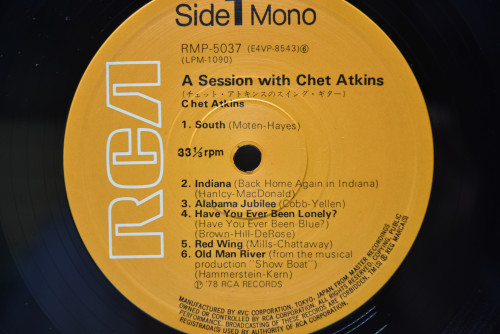 Chet Atkins [쳇 앳킨스] - A Session With Chet Atkins ㅡ 중고 수입 오리지널 아날로그 LP