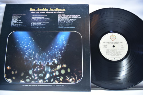 The Doobie Brothers [두비 브라더스] - What Were Once Vices Are Now Habits ㅡ 중고 수입 오리지널 아날로그 LP