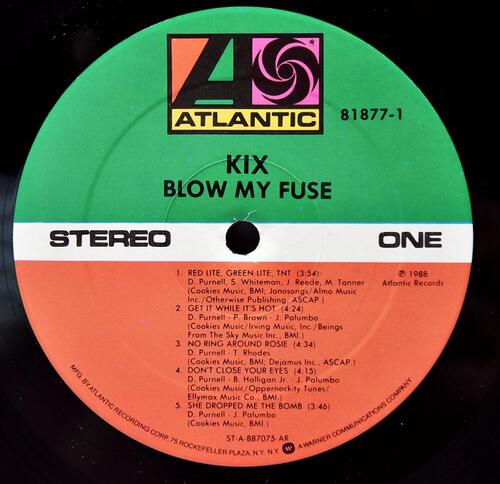Kix [킥스] ‎– Blow My Fuse ㅡ 중고 수입 오리지널 아날로그 LP