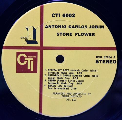 Antonio Carlos Jobim [안토니오 카를로스 조빔] - Stone Flower (USA Pressing) - 중고 수입 오리지널 아날로그 LP