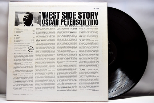 Oscar Peterson trio [오스카 피터슨] - West Side Story - 중고 수입 오리지널 아날로그 LP