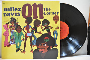 Miles Davis(마일즈 데이비스) - On The Corner 중고 수입 오리지널 아날로그 LP
