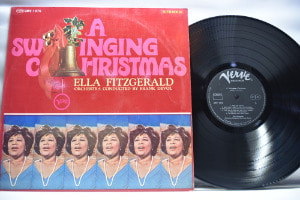 Ella Fitzgerald [엘라 피츠제럴드] ‎- A Swinging Christmas - 중고 수입 오리지널 아날로그 LP