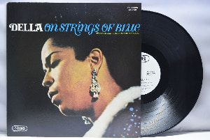 Della Reese [델라 리즈] - Della On Strings Of Blue - 중고 수입 오리지널 아날로그 LP