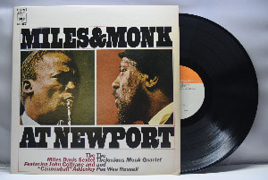 The Miles Davis Sextet &amp; The Thelonious Monk Quartet [마일스 데이비스,델로니어스 몽크] - Mlies&amp;Monk At Newport - 중고 수입 오리지널 아날로그 LP