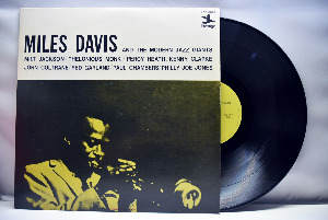 Miles Davis [마일스 데이비스] - Miles Davis And The Modern Jazz Giants - 중고 수입 오리지널 아날로그 LP