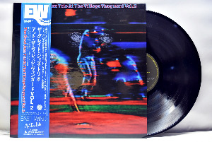 The Great Jazz Trio [그레이트 재즈 트리오] - The Great Jazz Trio at the Village Vanguard Vol. 2 ㅡ 중고 수입 오리지널 아날로그 LP