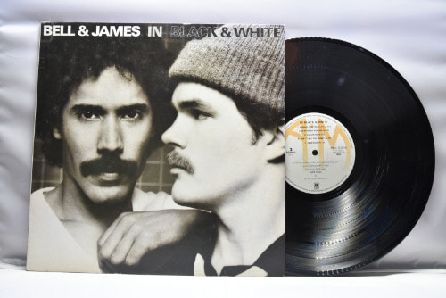 BELL &amp; JAMES [벨 앤 제임스] - IN BLACK&amp;WHITE ㅡ 중고 수입 오리지널 아날로그 LP