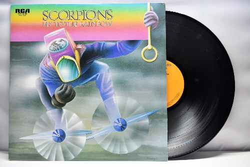 Scorpions [스콜피온스] - Fly to the Rainbow ㅡ 중고 수입 오리지널 아날로그 LP
