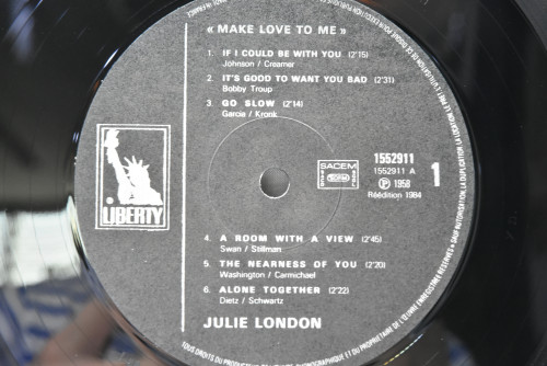 Julie London [줄리 런던] - Make Love To Me - 중고 수입 오리지널 아날로그 LP