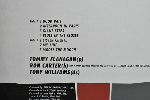 The Master Trio Featuring Tommy Flanagan, Ron Carter, Tony Williams [토미 플라나건, 론 카터, 토니 윌리암스] - Blues In The Closet - 중고 수입 오리지널 아날로그 LP