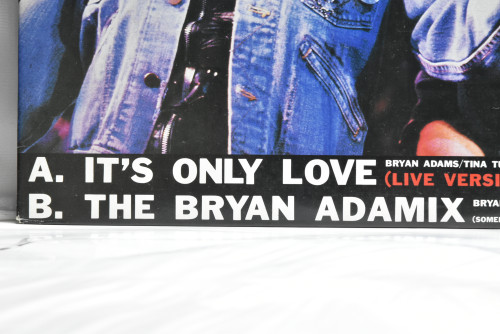 Bryan Adams / Tina Turner [티나 터너] ‎- It&#039;s Only Love - 중고 수입 오리지널 아날로그 LP