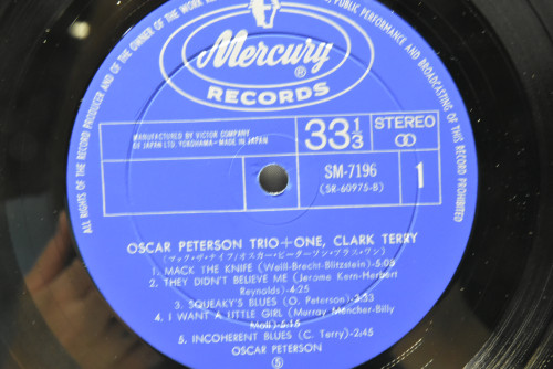 Oscar Peterson Trio + Clark Terry [오스카 피터슨, 클락 테리] ‎- Oscar Peterson Trio +  One - 중고 수입 오리지널 아날로그 LP