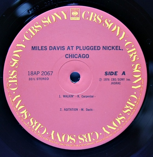 Miles Davis [마일스 데이비스] - Miles Davis At Plugged Nickel, Chicago - 중고 수입 오리지널 아날로그 2LP