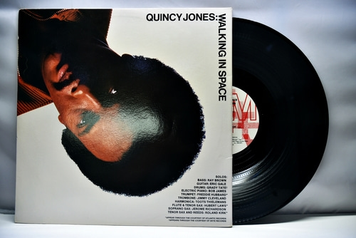 Quincy Jones [퀸시 존스] - Walking in Space ㅡ 중고 수입 오리지널 아날로그 LP