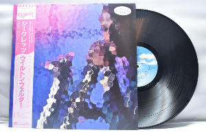 Wilton Felder [윌튼 펠더] - Secrets ㅡ 중고 수입 오리지널 아날로그 LP
