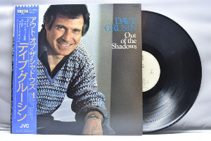 Dave Grusin[데이브 그루신] - Out of the Shadows ㅡ 중고 수입 오리지널 아날로그 LP
