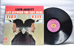 Keith Jarrett [키스 자렛] - Life Between The Exit Signs - 중고 수입 오리지널 아날로그 LP