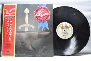 Rick Wakeman [릭 웨이크먼] ‎- The Myths And Legends Of King Arthur And The Knights Of The Round Table - 중고 수입 오리지널 아날로그 LP